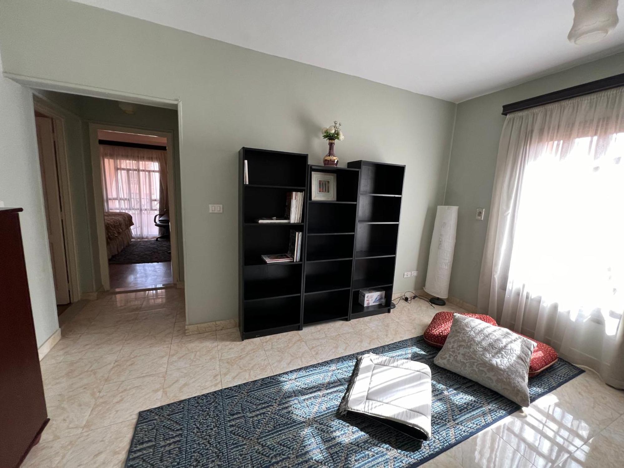 Luxurious 3 Bedroom Rustic Apartment Overlooking Huge Garden - For Families And Couples Cairo Exterior photo